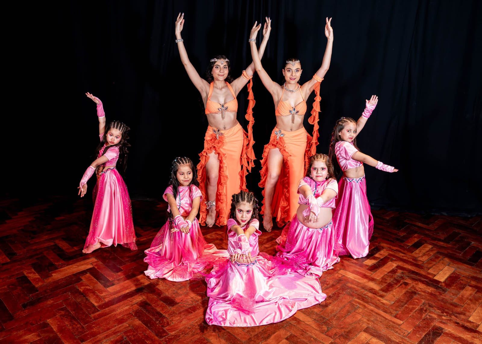 La danza también se suma a celebrar el ambiente