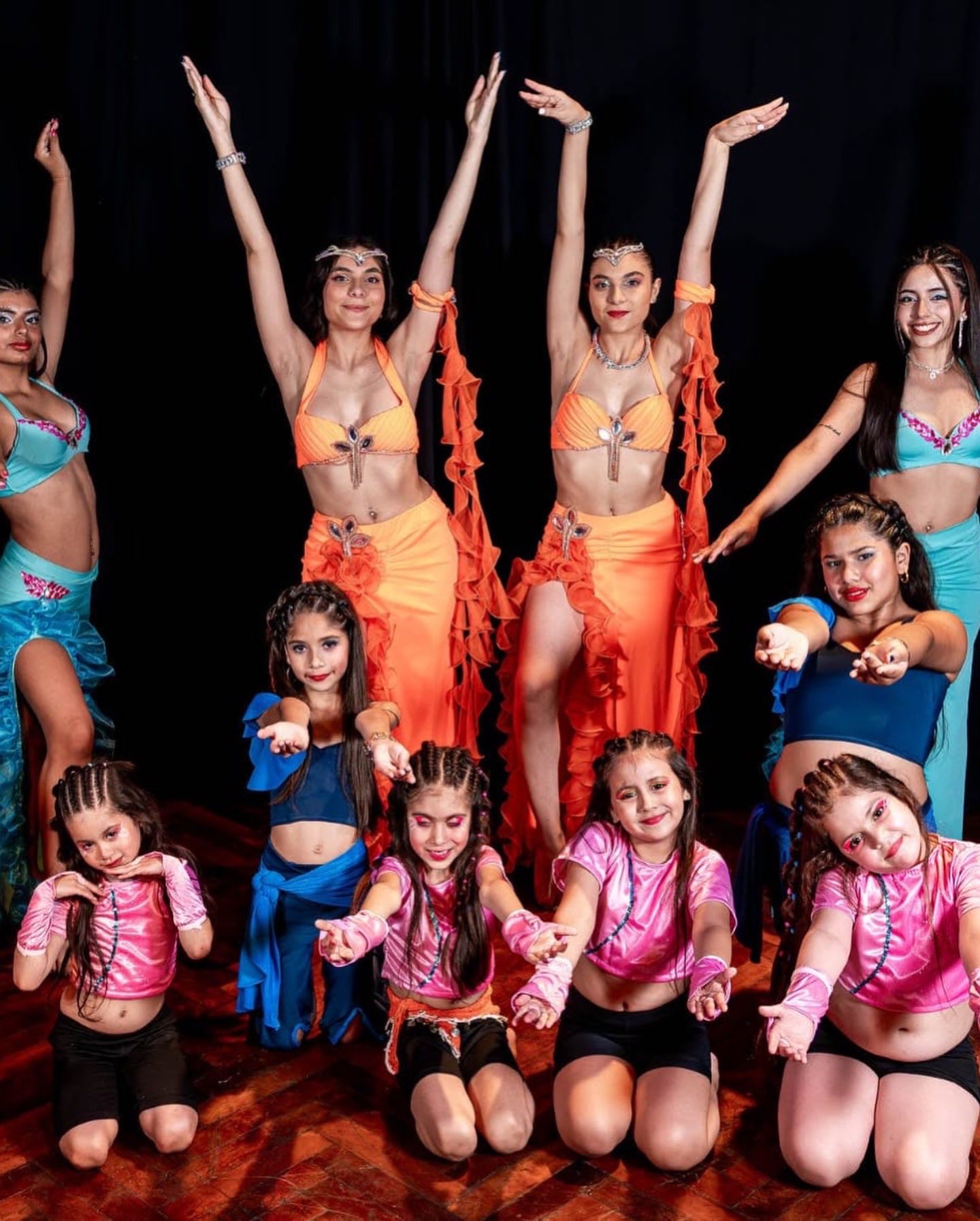 La danza también se suma a celebrar el ambiente